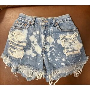 Levi's Womens 550 Relaxed Fit High Waist Bleach Distressed Size 8 Cut Off Shorts